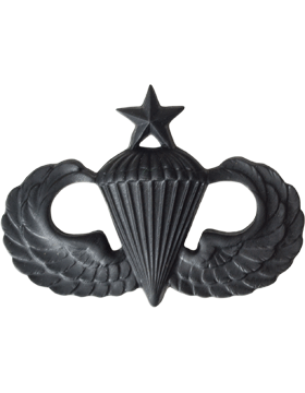 Army Senior Parachutist badge in black metal by Saunders Military Insignia