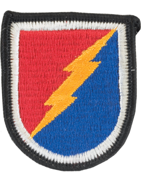 4th Brigade 25th Infantry Beret Flash - Saunders Military Insignia