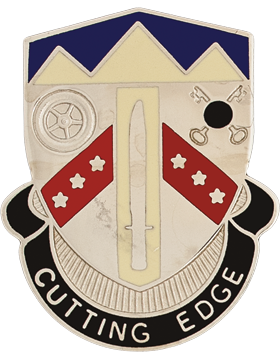 US Army 630th Support Battalion unit crest by Saunders Military Insignia