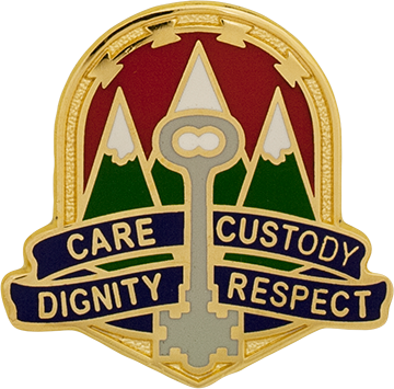 US Army 193rd Military Police Battalion Unit Crest by Saunders Military Insignia