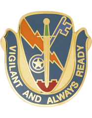 US Army 4th Brigade 1st Cavalry Special Troops Battalion Unit Crest by Saunders Military Insignia