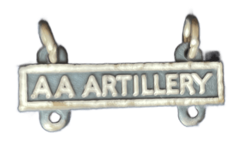 AA Artillery Qualification Bar in silver oxide - Saunders Military Insignia