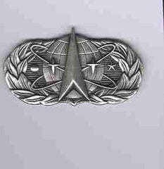 Air Force Basic Space Operations badge in old silver finish - Saunders Military Insignia
