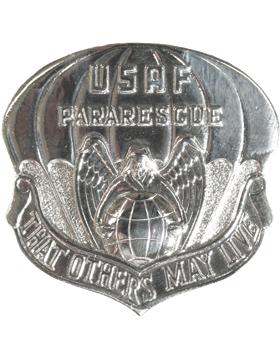Air Force Parachutist rescue badge - Saunders Military Insignia