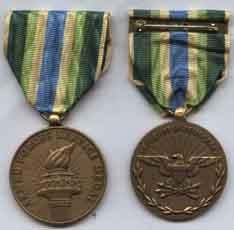 Armed Forces Service Full Size Medal by Saunders Military Insignia