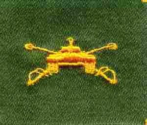 Armored Cavalry Badge, cloth, Olive Drab - Saunders Military Insignia