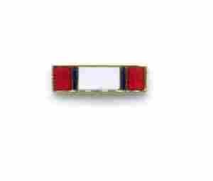 Army Distinguished Service Lapel Pin by Saunders Military Insignia