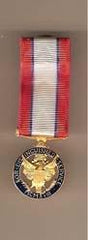 Army Distinguished Service Miniature Medal by Saunders Military Insignia