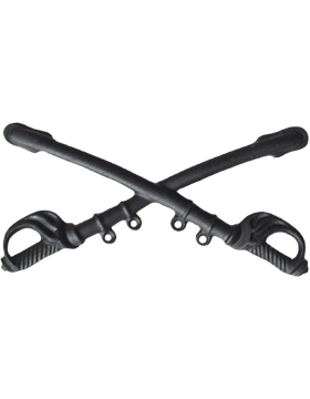 Cavalry Officer Army branch of service badge in black metal - Saunders Military Insignia