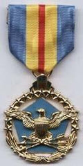 Defense Distinguished Service Full Size Medal - Saunders Military Insignia