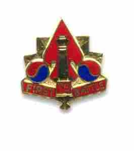 US Army 5th Artillery Group Unit Crest by Saunders Military Insignia
