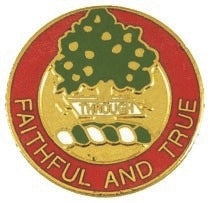 US Army 5th Field Artillery Unit Crest by Saunders Military Insignia