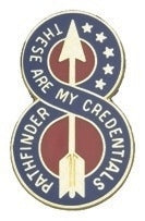 US Army 8th Infantry Division Unit Crest by Saunders Military Insignia