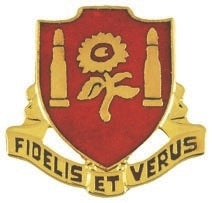 US Army 29th Field Artillery Unit Crest by Saunders Military Insignia
