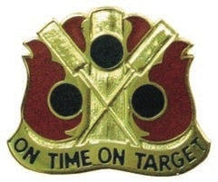 US Army 72nd Field Artillery Unit Crest by Saunders Military Insignia