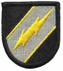 Joint Special Operations Command Communications Beret Flash by Saunders Military Insignia