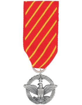 US Air Force Combat Action Full Size Medal - Saunders Military Insignia