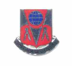 US Army 652nd Engineer Battalion Unit Crest - Saunders Military Insignia