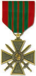WWII French Coix de Guerre with star Miniature Medal - Saunders Military Insignia
